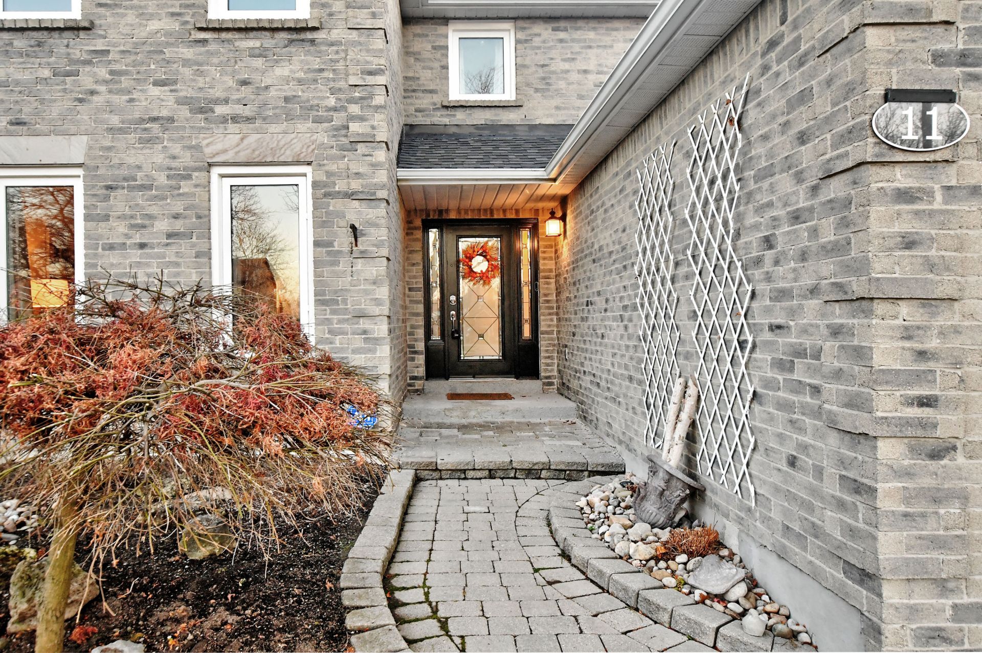 11 Fielding Drive, Aurora