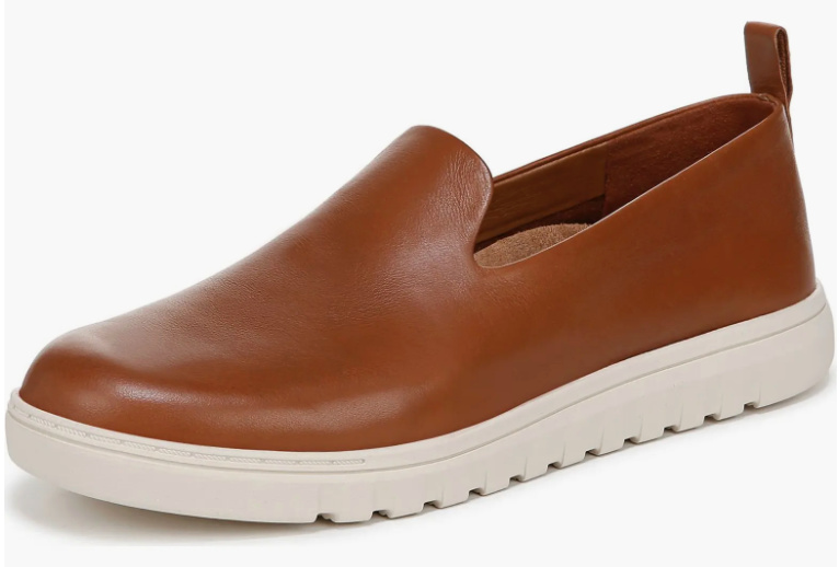 best-walking-shoes-for-europe