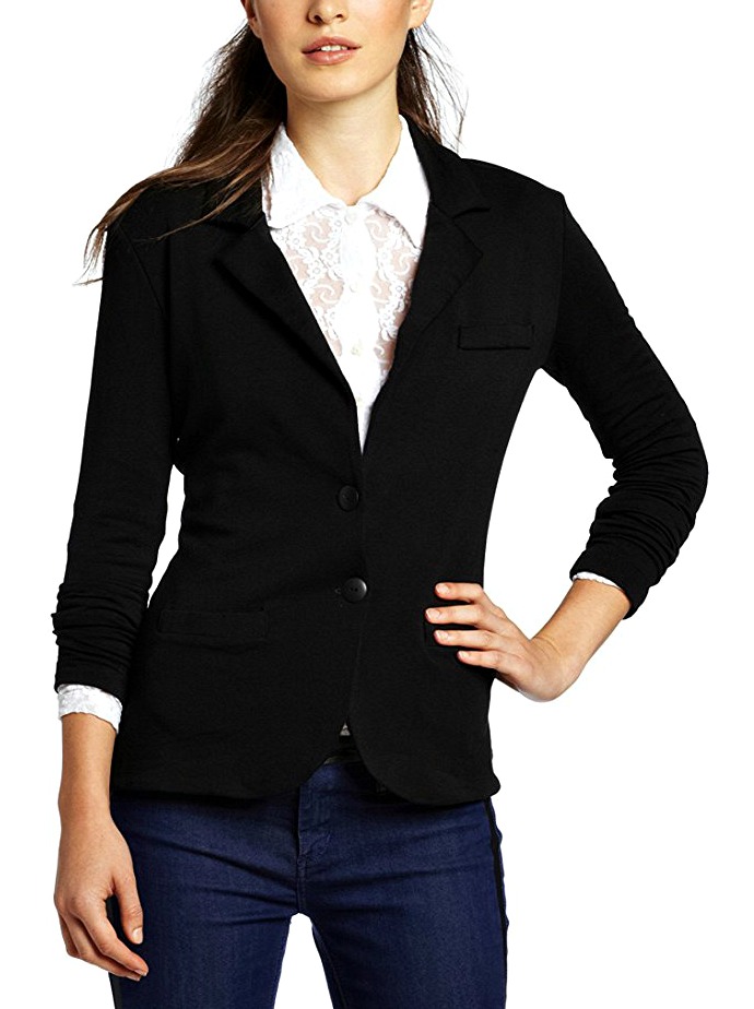 The 8 Best Travel Blazer Brands According to Our Readers