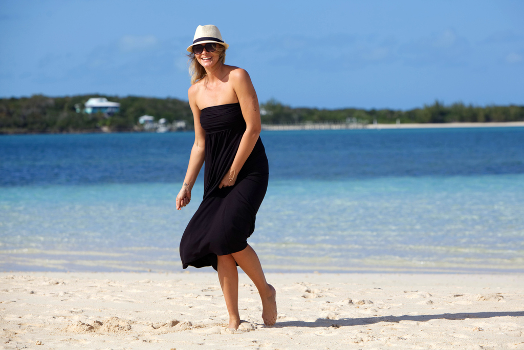 Vacation dresses [Video]  Vacation dresses, Stylish fashion