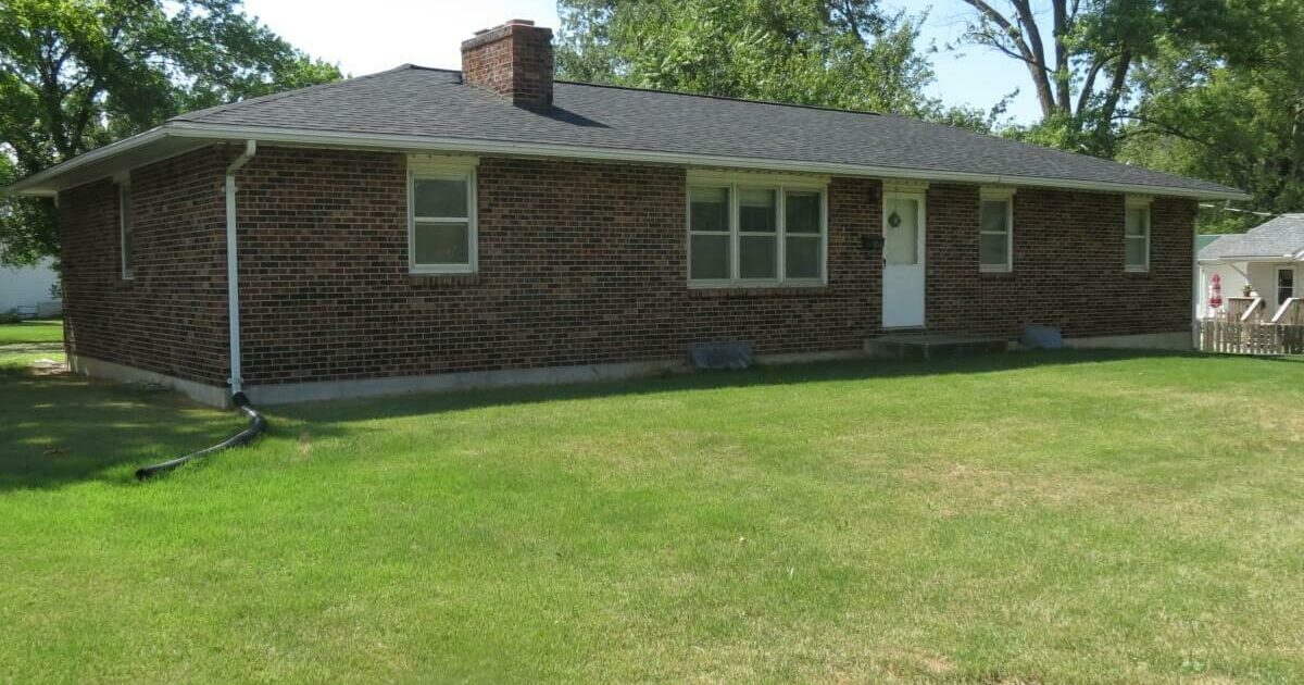 Trophy P&A Salisbury Missouri Home for Sale Chariton County