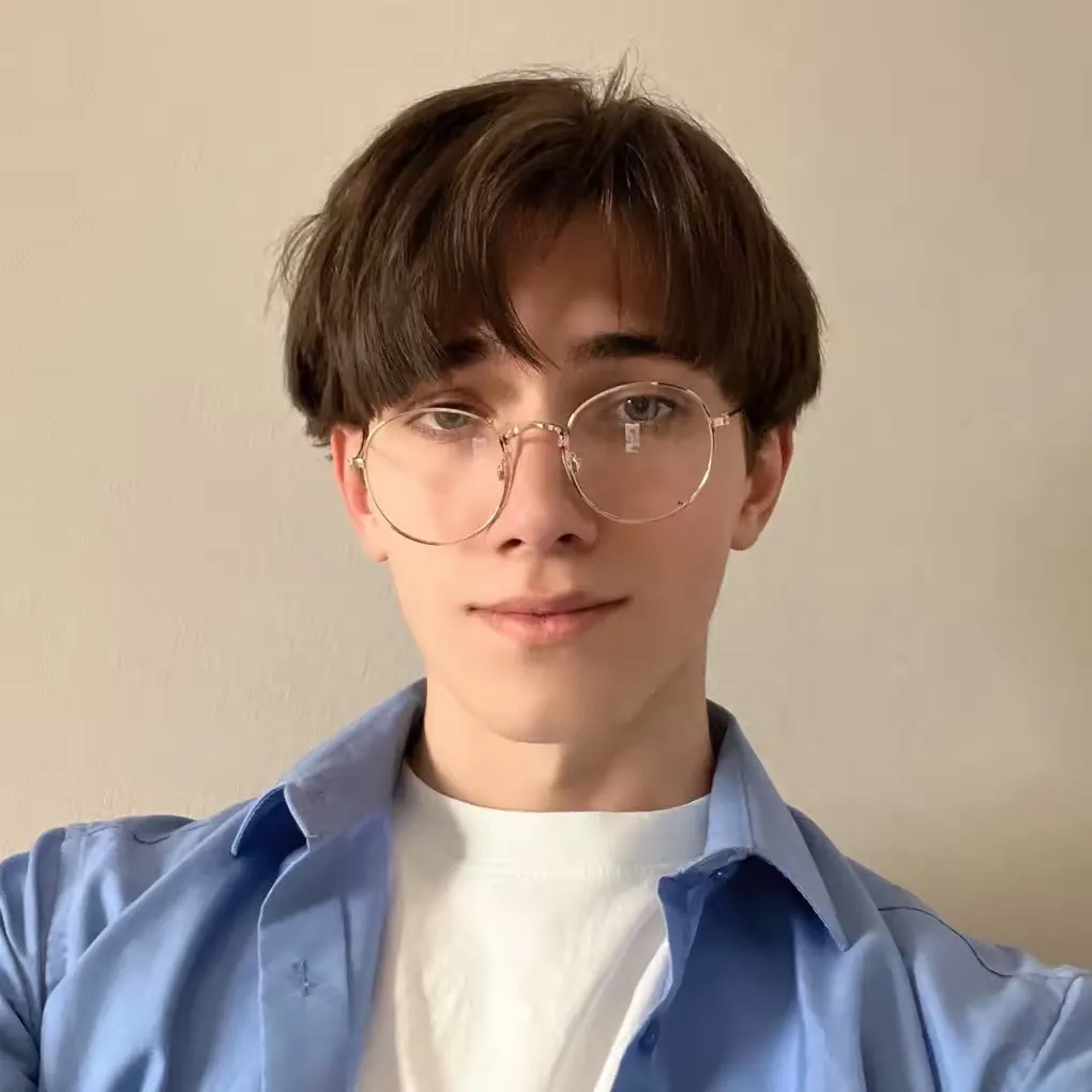 @armeyes TikTok profile avatar