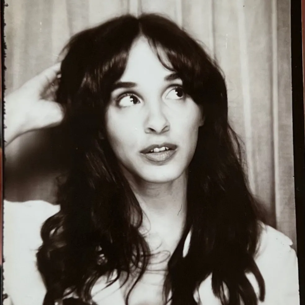 @bellaoggioni TikTok profile avatar