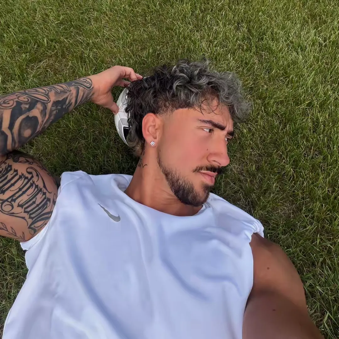 @jthekingv TikTok profile avatar