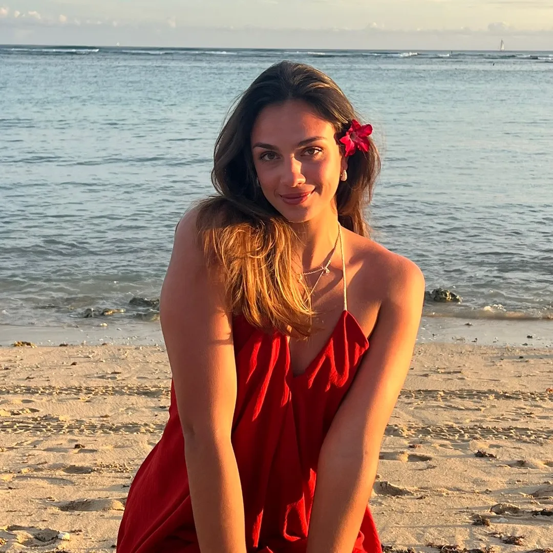 @julialawrenz_ TikTok profile avatar