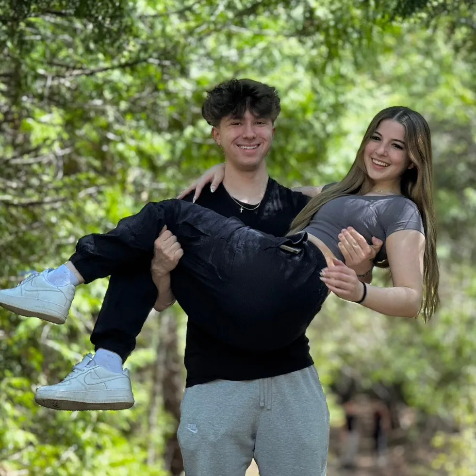 @owenolivers TikTok profile avatar