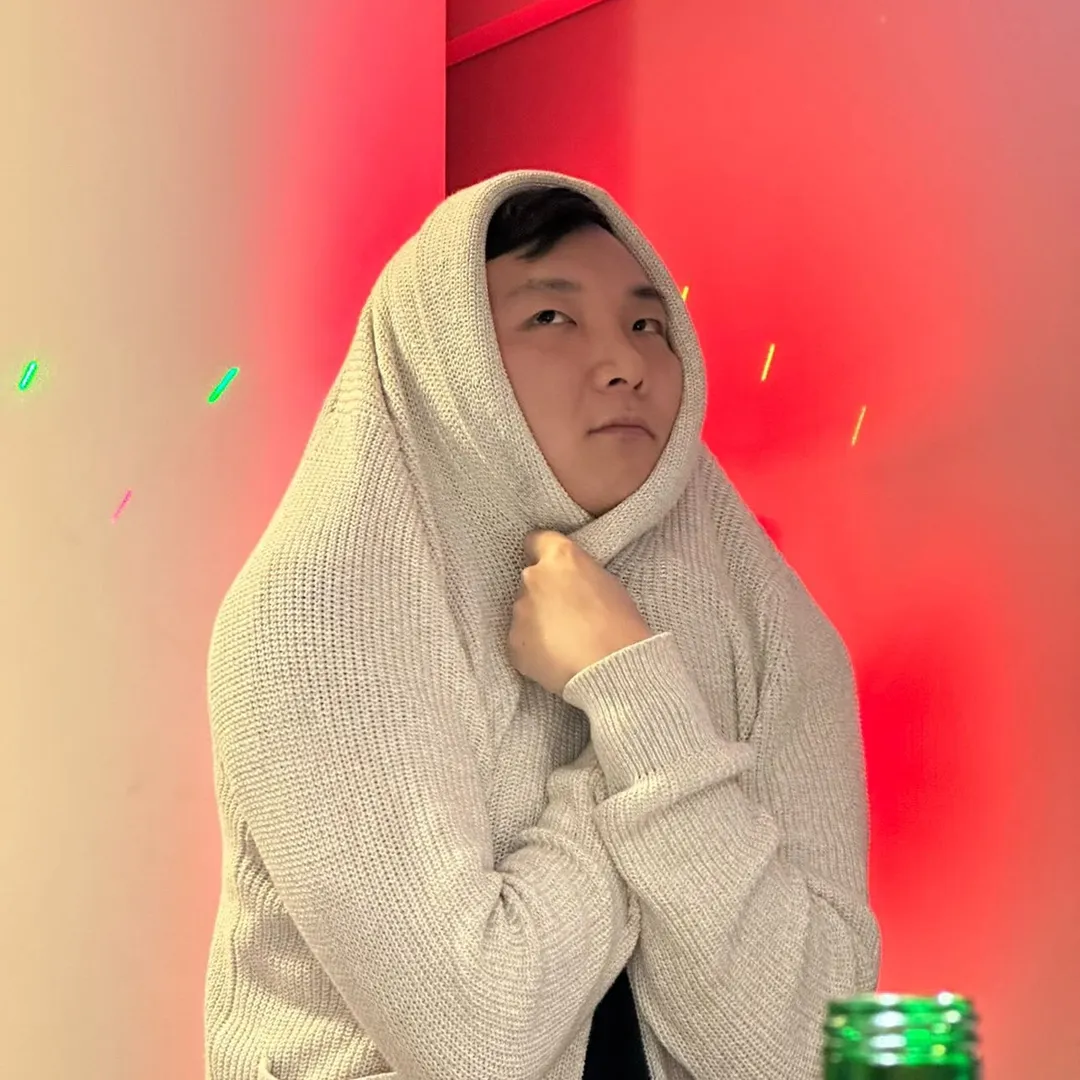 @storiesofcz TikTok profile avatar