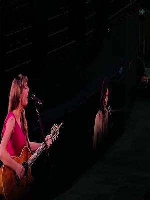 biggest taygracie stan if u couldnt tell @Taylor Swift @Taylor Nation @gracie abrams @GracieAbramsHQ #taylorswift #gracieabrams #us #tsou #theerastour #TSTheErasTour #londontstheerastour #erastourlondonn3 #surprisesong #london #erastourlondon