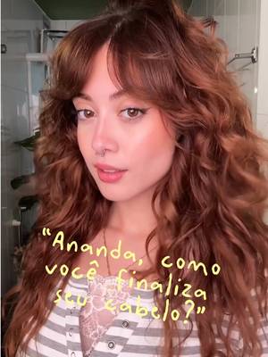 Algumas dicas que aprendi ao longo do tempo tendo cabelo ondulado e franja (a dupla mais imprevisível) ✨ E usando meus queridinhos: Óleo e Sérum Bifásico Dove UV Repair & Glow e  Óleo Sérum Bifásico Dove Bond Intense Repair da @Dove Brasil, pra deixar o cabelo hidratado, brilhante e cheiroso <3   #Publicidade #CabelosProtegidosComDove 