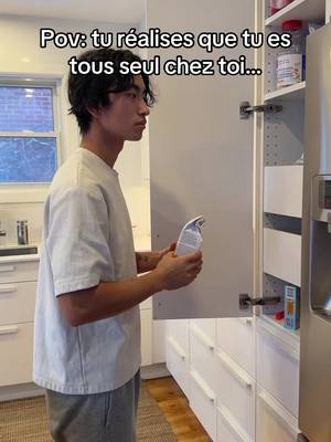 Qui fait la même chose🤓😂 #fyp #foryou #tiktokquebec #quebec #asianqc