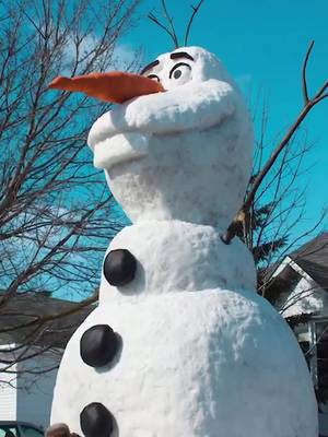 Do you want to build a snowman? #fyp #foryourpage #canadianstorytime #onlyincanada #olaf #frozen #viral Featuring: @jeffreychangofficial