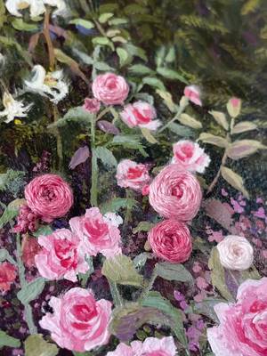 I love love love this rose stitch my sister does!! she tells me it’s simple to do but watching her add them to my painting is mesmerising and I can’t believe her skill with needle & thread 🥹 this is a pretty London house I added a touch of whimsy to with dappled paint & lots of colour 🫖🍃🦢🕰️🕯️ #oilpainting#painting#artist#art#london#embroidery#painter