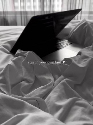 Own race, own pace ♥ . . #motivation #selflove #aesthetic #mindset #successmindset #growthmindset #thatgirl #motivationalquote #darkaesthetic #moodyedit #luxurylifestyle #consistency #womensempowerment