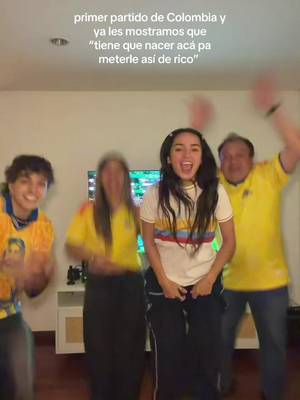COLOMBIAAAA PAPÁ! y con los creadores de este temónnnnn. @Emyl Rusev🐣 @Valentina Garzon