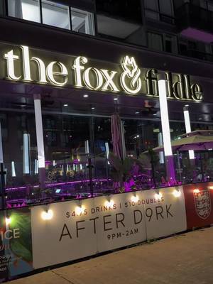 Tried some of @FoxOnJohn ‘s June features, seasonal cocktails, and desserts. Plus, select cocktails are half-price during Happy Hour, and a portion of proceeds from featured menu items supports local charities. 📍Toronto #FoxOnJohn #toronto #torontolife #torontofood