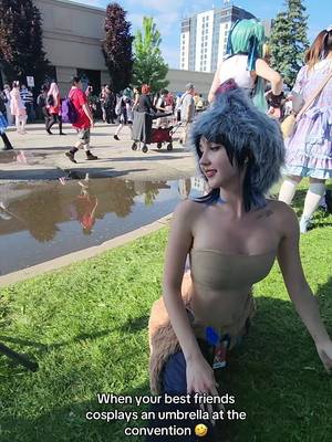 Convention shennanigans 🤣#FYP #foryoupage❤️❤️ #anime #animeconvention 