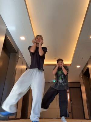 @4drian strikes again wit another DC @Randall #brotherhoodcrew #duo #dance #vancouver