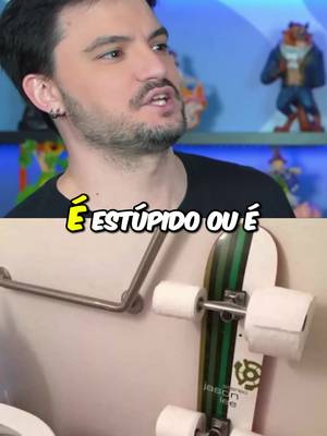 ESTÚPIDO OU GENIAL?