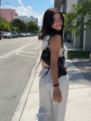 My new go to top! Never have to wear a bra anymore with @UNIQLO USA bra tops #uniqlopartner
