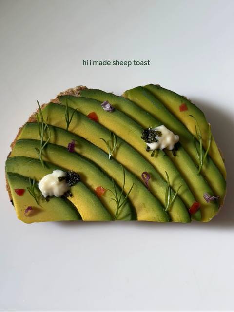 whole grain bread, thinly sliced avocado, dill, mayo and seaweed sheep  #inspo #foodinspo #foodartist #foodart #Recipe #breakfast #plating #foodstyling #cutefood #toast #sheep 