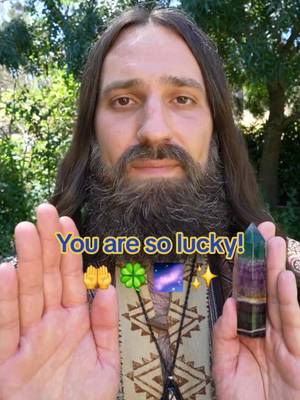 🍀If you're seeing this, you're so lucky!  This found you because you are moving into positive alignment, everything is working out for you in the best way imaginable. & so it is! ✨️   #asmr #energyhealing #reiki #healing #goodluck 