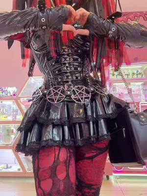 whats up!! #cybergoth #cyberlox #goth #gothgirl #fyp #fitcheck #OOTD #corset #gothic #gothfashion #alternativefashion