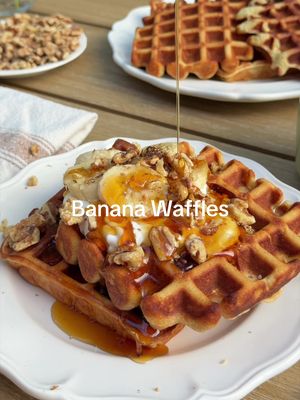 banana waffles in banana yellow 🍌 @Banana Republic #bananarepublicpartner