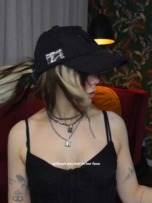 Life is CHANGED. Ponytail? Put to the fire.  @Muted.  #hairhack #alternative #cap #hairstyle #ponytail 