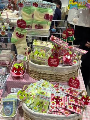 Iβm at booth G26 @mercuryfestsg 6-7 June, 12:30-8:30pm, Suntec Convention Center Hall 406! ππ hope to see you all π