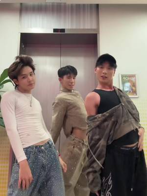 boys fresh out the club @justmarcuz @ry