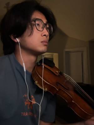 less - @livbedumb but there's a violin solo and strings on top. #less #oliviarodrigo #violin #solo
