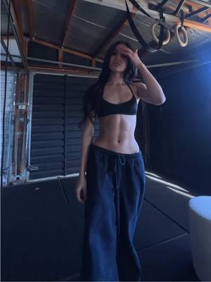Every one trains their outter unit, but never their inner unit, your natural corset #calisthenics #core 