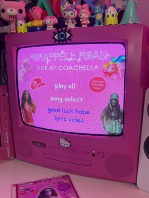 Lil overview of the DVD menu system I designed for the custom @chappell roan chappellroan DVD I made (*ᴗ͈ˬᴗ͈)ꕤ*.゚ (This is purely a fan made project for my personal collection!! I do not claim to own the footage no do I intent to distribute this dvd) #chappellroan #coachella #2000s #y2k #crttv