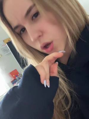 @Zara Larsson @sophia sinot 