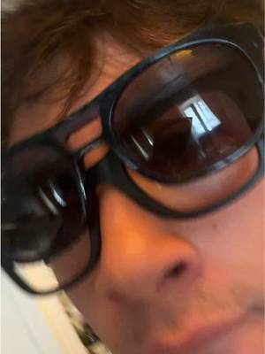 I feel like lil nett the way I have shades on