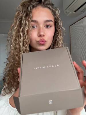 who doesn’t love an @Alana Maria 20-40% EOFY sale!! #jewellery #styling #unboxing #sale #eofysale 