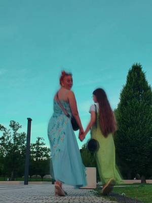 @s_t_r_a_w_b_e_r_r_y_3v3 TikTok video cover