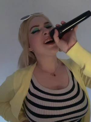 Just a Lukloe moment #miraculous #miraculousladybug #miraculousladybugcosplay #chloebourgeois #lukacouffaine #MLB #lukloe #mlbcosplay