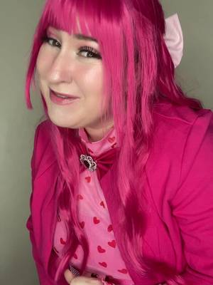 Little sisters be like #descendantscosplay #wickedwonderland #pinkcosplay #pink #wickedwonderlandcosplay