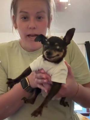 @Kaylee Staton somethings wrong with your squirrel. #viralvideo #squirrel #stickemup #fyp @Kaylee Staton