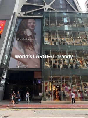 I come back to my home city and the world’s biggest brandy is jus 🫦