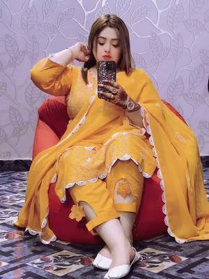 Ready to go#foryoupage #goviral #lahore #soona #soona #foryou #🇦🇫 #saudiarabia🇸🇦 #cute #bollywood #foryoupageeeeeeeeeee #rishtadar 