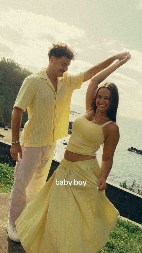 me & my soon to be husband π― #girls #trend #relatable #engaged