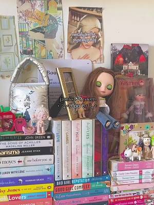 since yall been asking for a room tour ππ #RoomTour #fyp #slay #yxzcba #pinterest #australia #foryoupage ##thrifted##trinkets##trinket