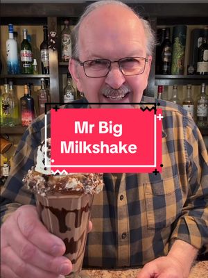 Mr Big vanilla layered biscuits with peanuts and rice crisps and covered in chocolate. #icecream #chocolate #peanuts #yummy