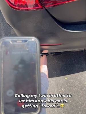 “I parked legally on the driveway” BRUH😭😭 #fyp #funny #comedy #prank #reaction
