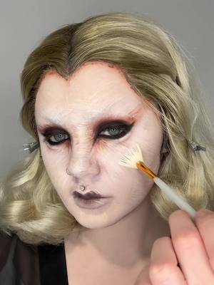 honestly, I had no faith in this but I think it turned out cool 🦉 • ib: @針原きるけ & @merveystar __ (I don’t have full sclera lenses so I had to use a filter 🤷🏻♀️) ___ (Items with * are gifted) ✖️Details: Foundation mixed with @lagirlcosmetics white foundation and concealer @madeyewlook Yeti and Bone Tone body paints* @colourpopcosmetics Island Vacay palette* @hudabeauty Warm Matte Obsessions palette and Very Vanta creamy kohl liner * @blackmooncosmetics Orb of light palette* @pinkyparadisedotcom mini scleras (though I am wearing a filter over top) ____ #spiritanimal #creativemakeup #editorialmakeup #owl #goth