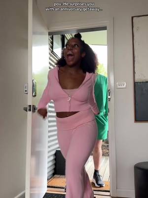 Don’t save her…she don’t want to be saved 🏃🏾‍♀️💨😈 #engaged #bwwm #aussieblackgirls #blackgirlluxury #xyzbca 