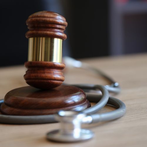 Abogados Expertos en Lesiones de Cabeza y de la Columna Vertebral en Fort Worth