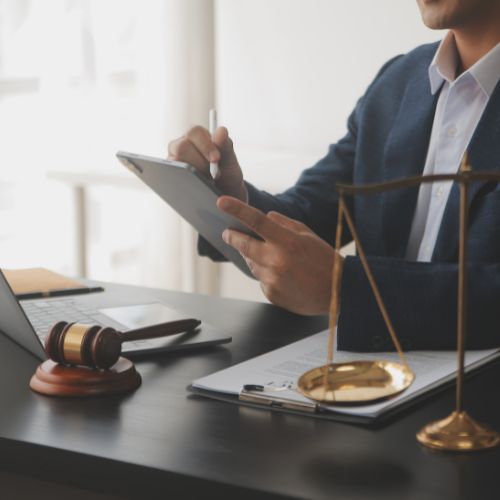 Abogados Experimentados en Lesiones de Cabeza y de la Columna Vertebral en Fort Worth